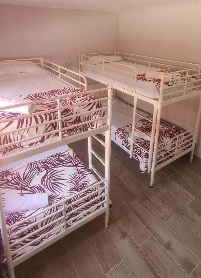 Hostal La Cabana Salou Bagian luar foto