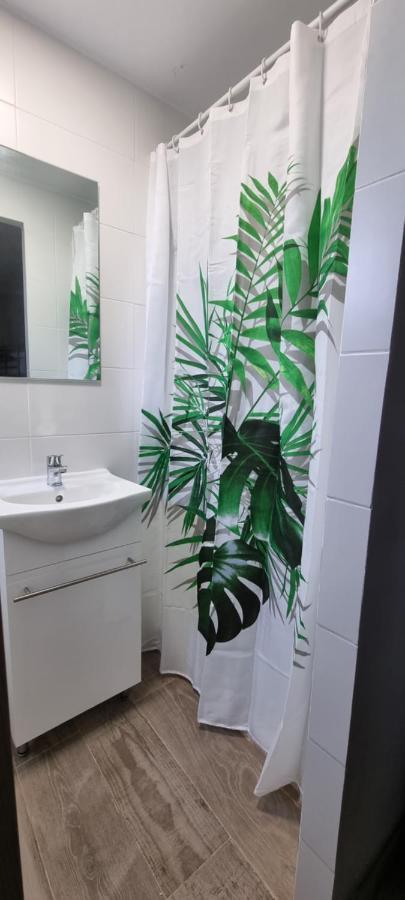 Hostal La Cabana Salou Bagian luar foto