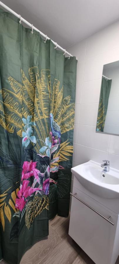 Hostal La Cabana Salou Bagian luar foto