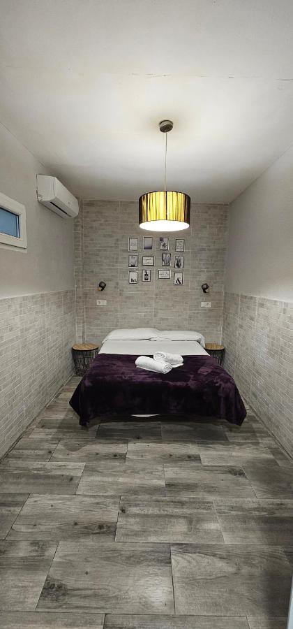 Hostal La Cabana Salou Bagian luar foto